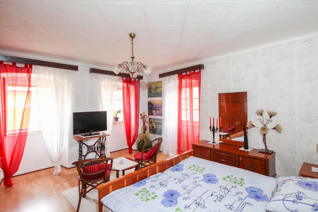 Apartment Johanna Опатия Экстерьер фото